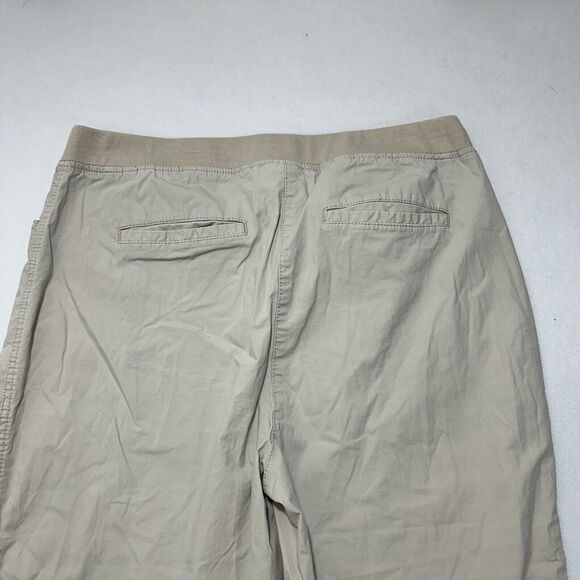 Chico's 2 Women's Large Khaki Beige Capri Pants 20" Inseam Stretch Lightweight - Picture 10 of 16